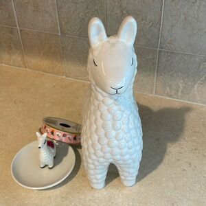 Llama collection ribbon, piggy bank, trinket dish
